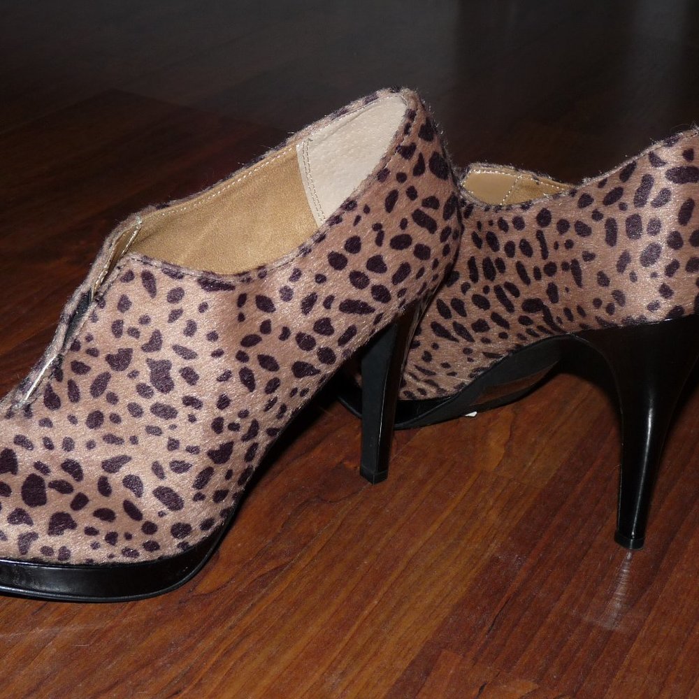 Style & co faux fur booties sz 7.5